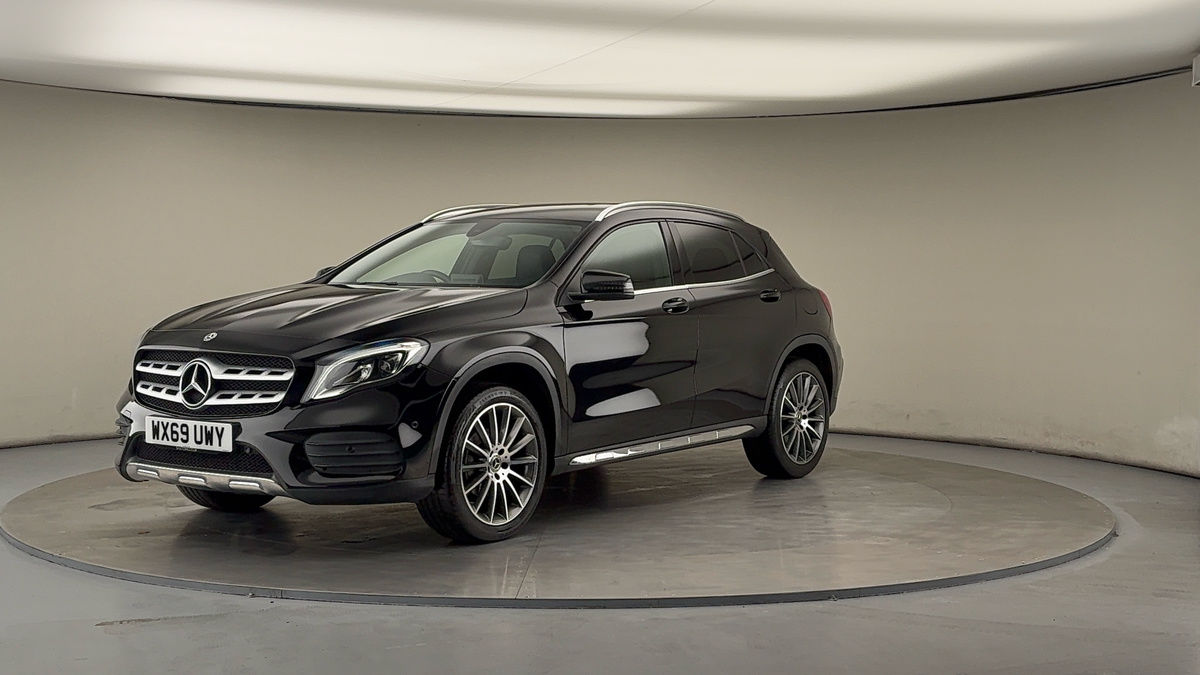 More views of Mercedes-Benz GLA