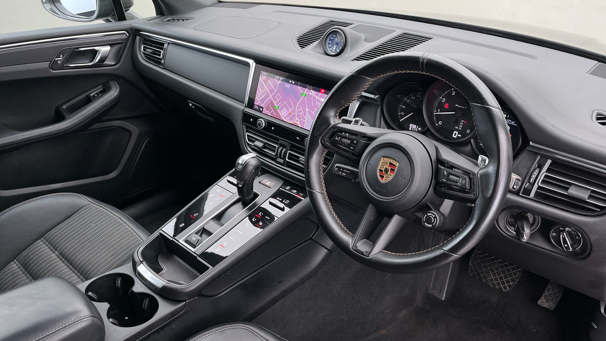 Porsche Macan Image 5
