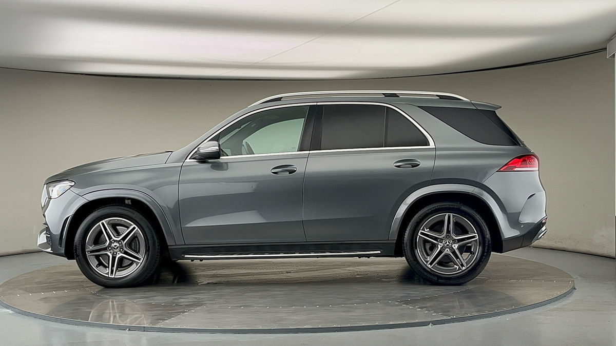 More views of Mercedes-Benz GLE