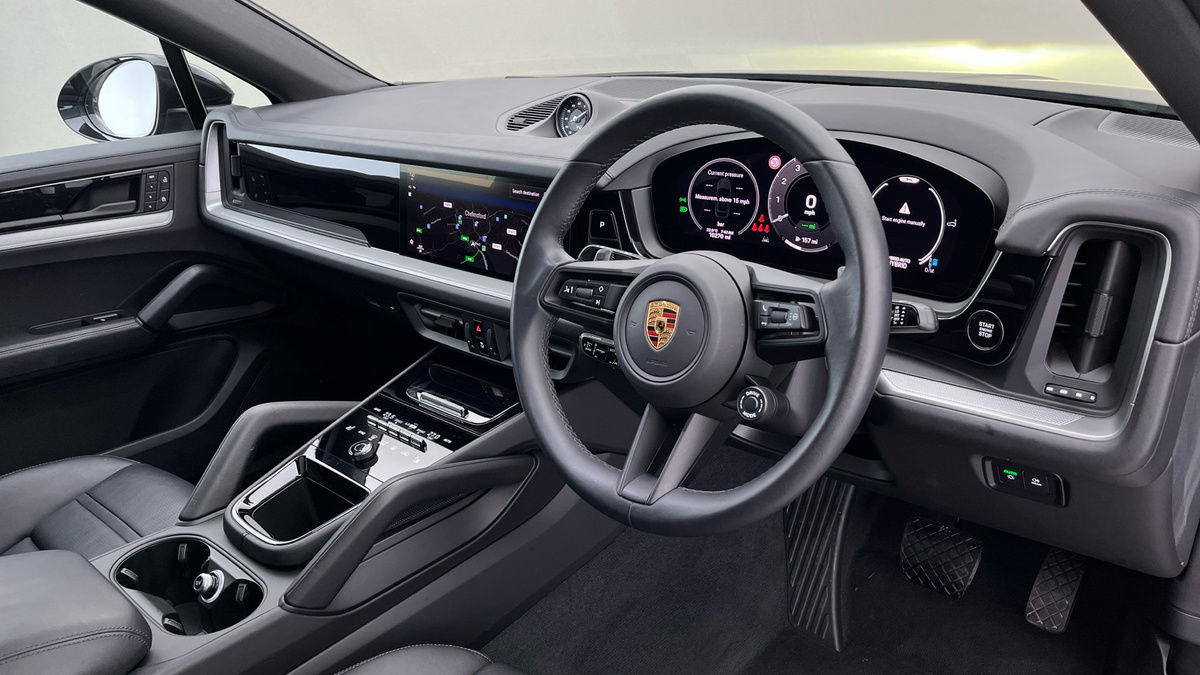 Porsche Cayenne Image 5