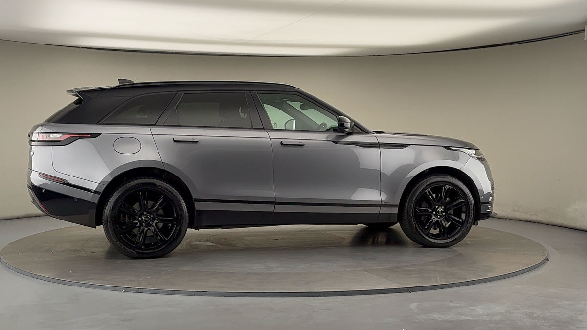More views of Land Rover Range Rover Velar