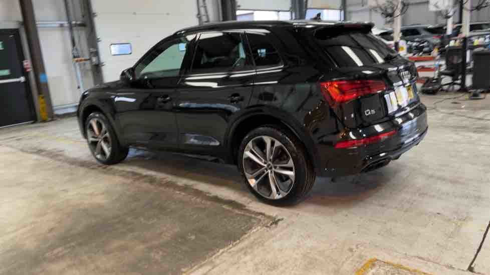 More views of Audi Q5