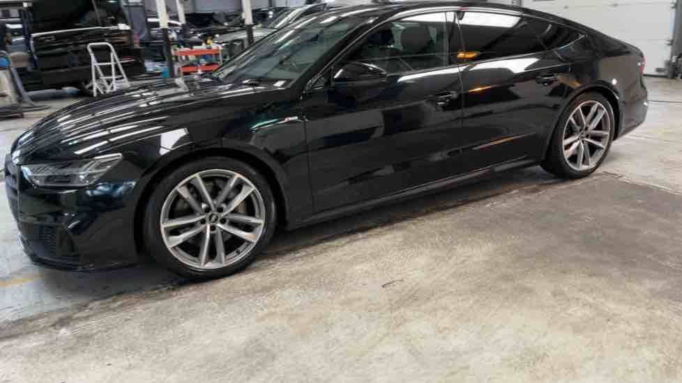 More views of Audi A7