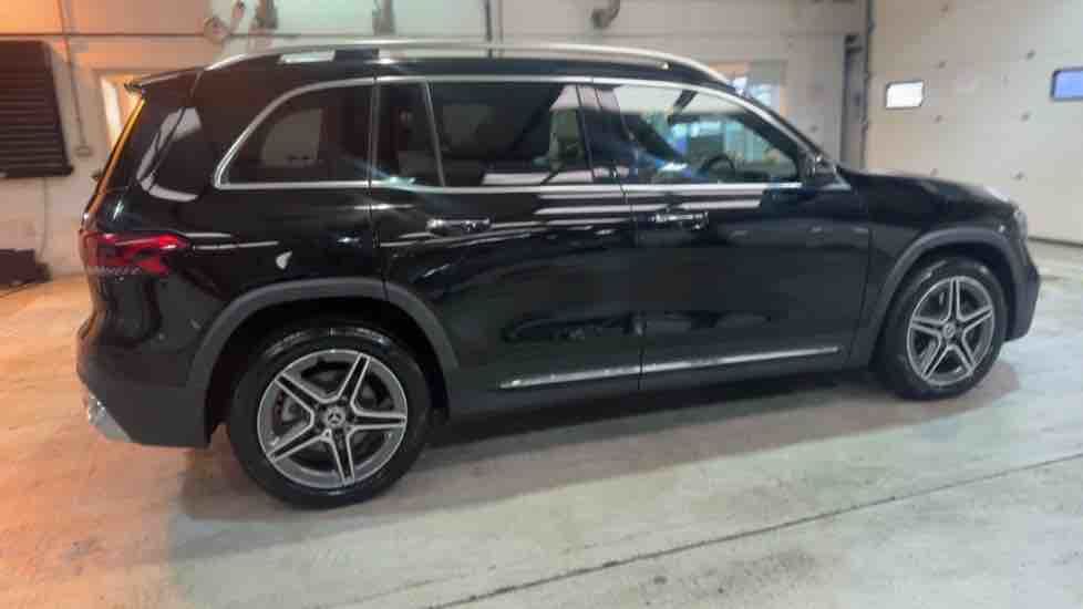 More views of Mercedes-Benz GLB