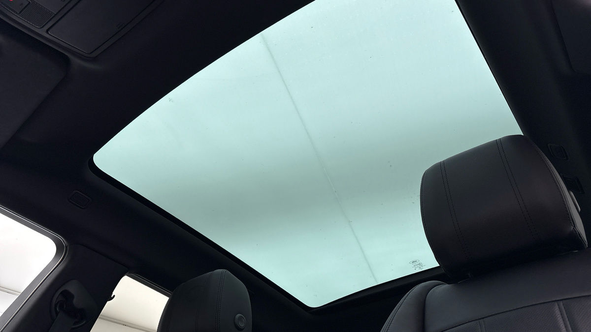 Land Rover Range Rover Evoque Image 6