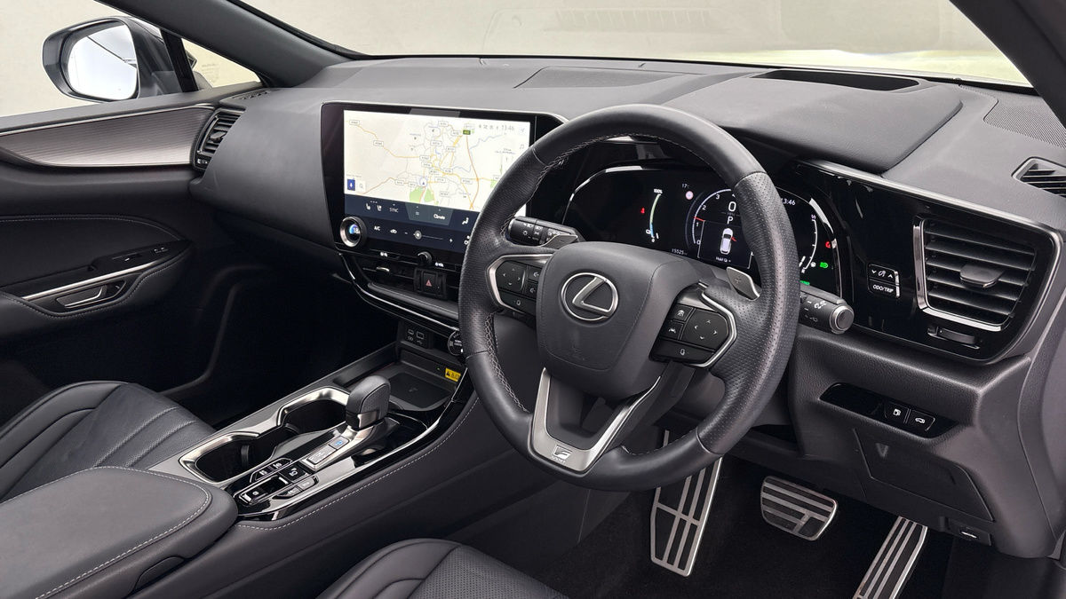 Lexus NX Image 5