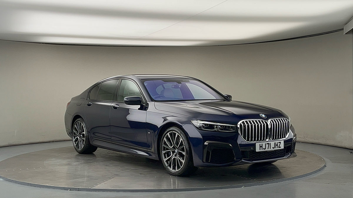 BMW 7 Series Sticky Header Image