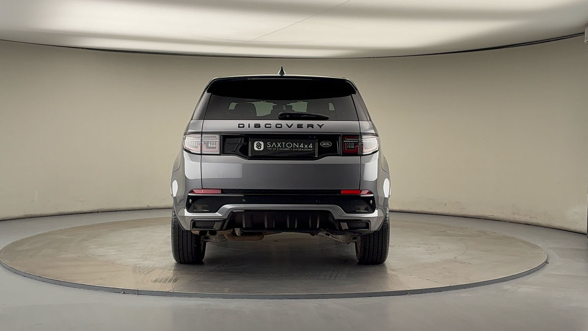 Land Rover Discovery Sport Image 4