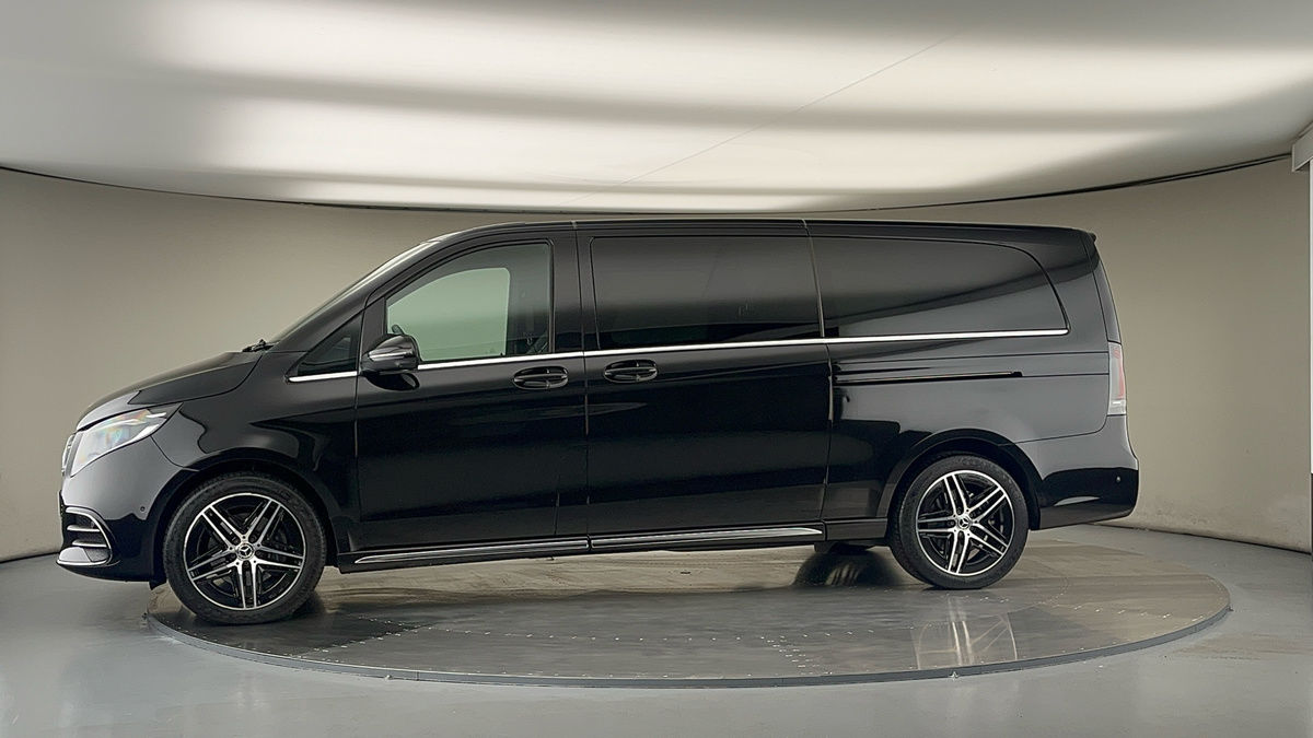 More views of Mercedes-Benz V Class