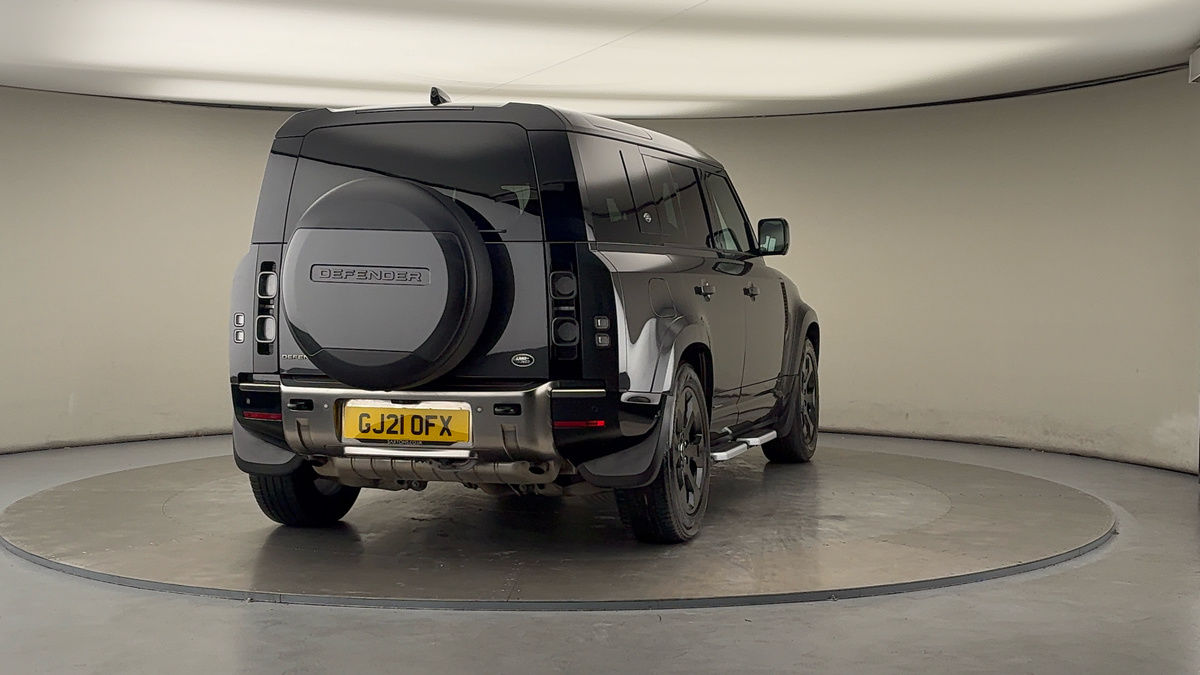 More views of Land Rover Defender 110