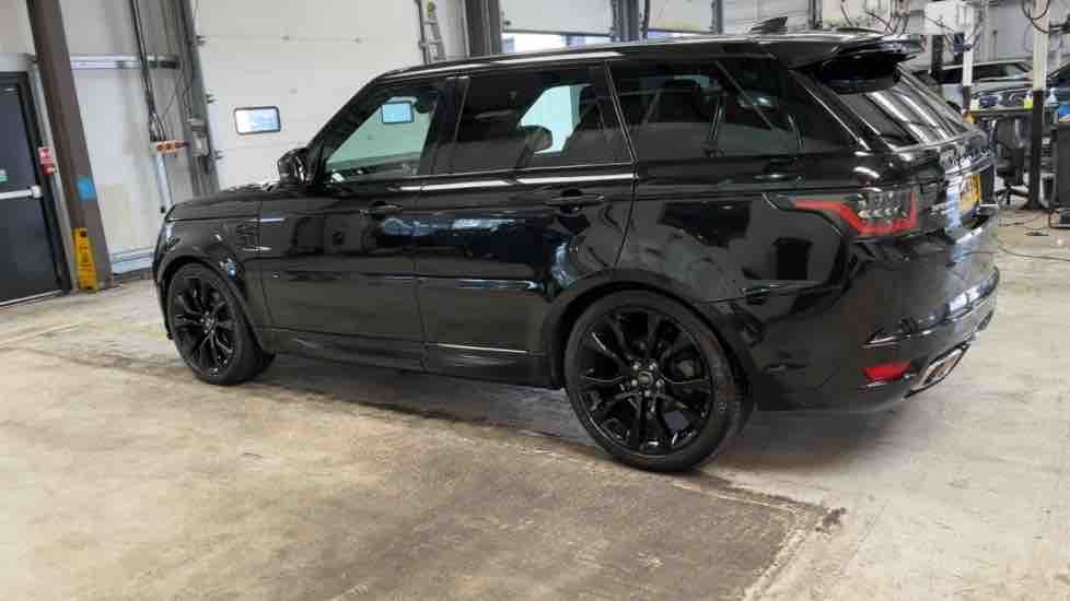 More views of Land Rover Range Rover Sport
