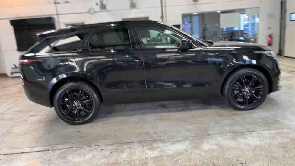 More views of Land Rover Range Rover Velar