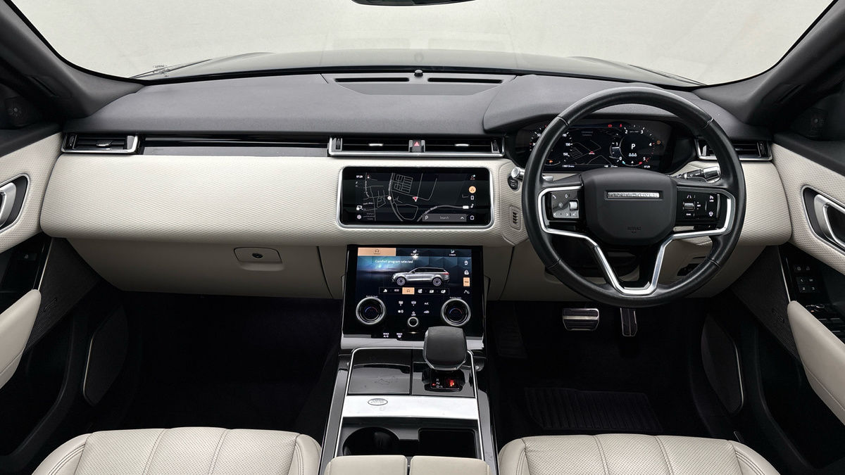 Land Rover Range Rover Velar Image 12
