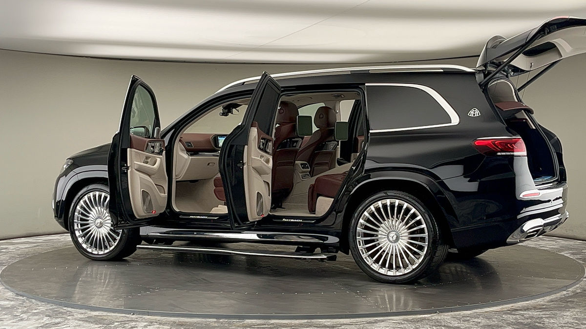 More views of Mercedes-Benz Maybach GLS