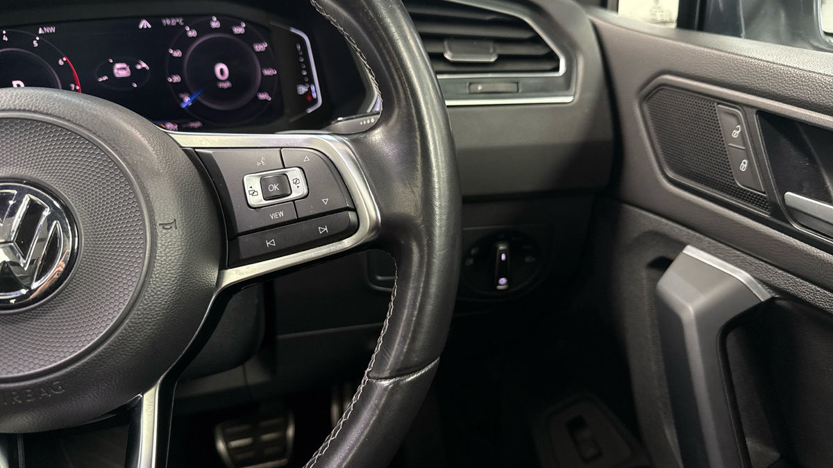 Volkswagen Tiguan Image 14