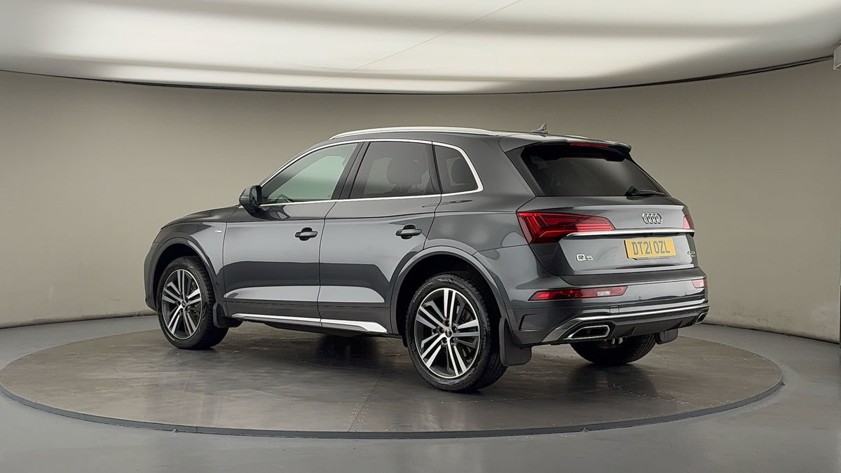 More views of Audi Q5