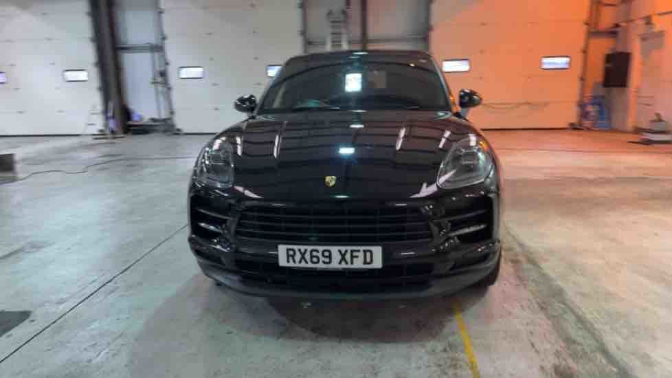 More views of Porsche Macan