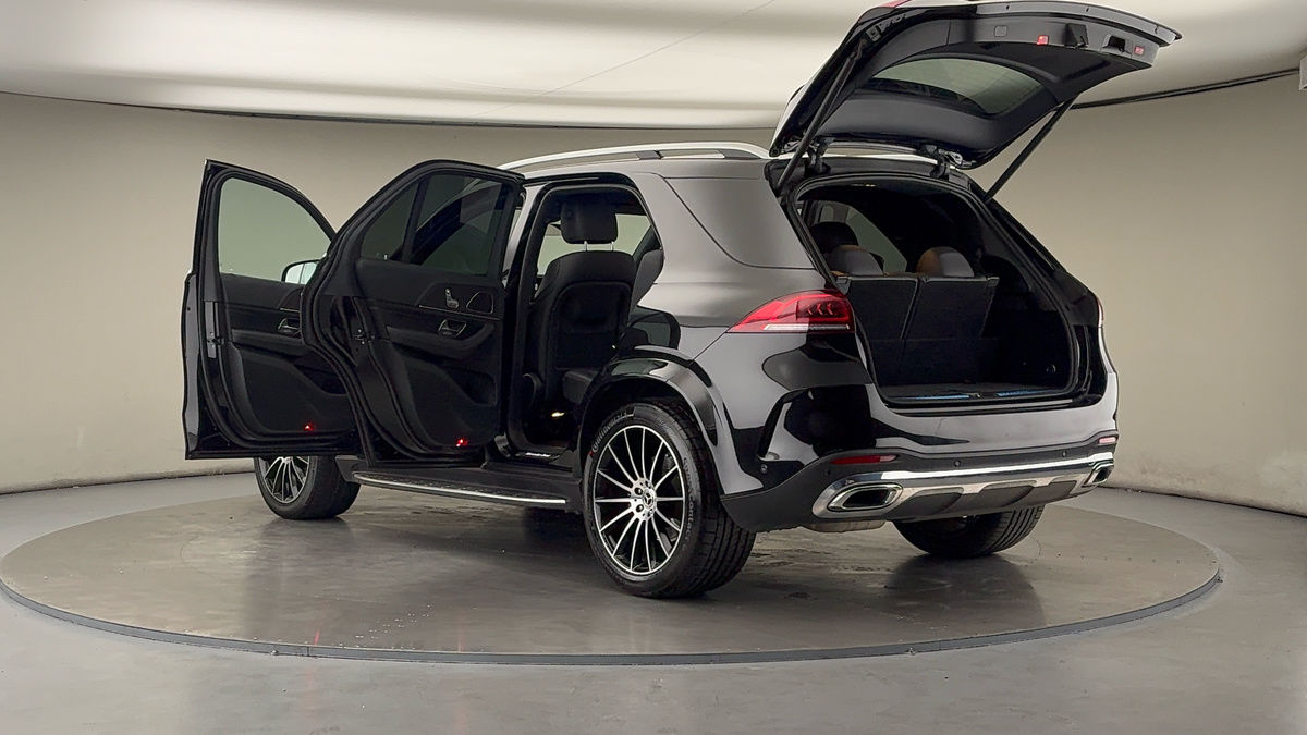 More views of Mercedes-Benz GLE