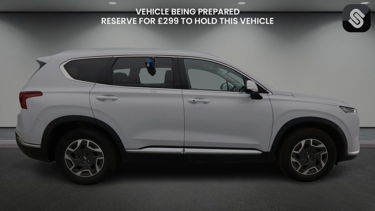 Hyundai Santa Fe Image 5