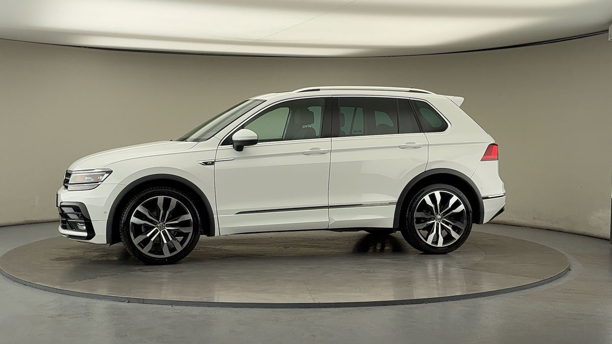 More views of Volkswagen Tiguan