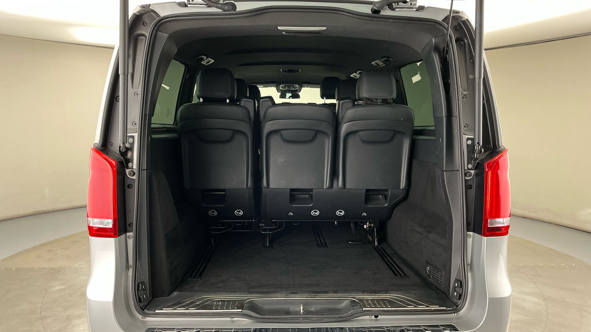 Mercedes-Benz V Class Image 11