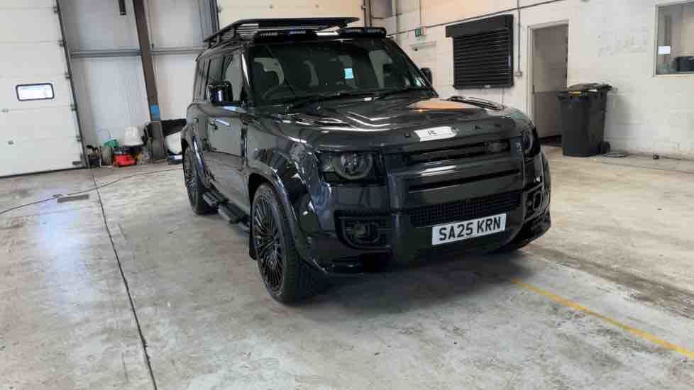 More views of Land Rover Defender 110