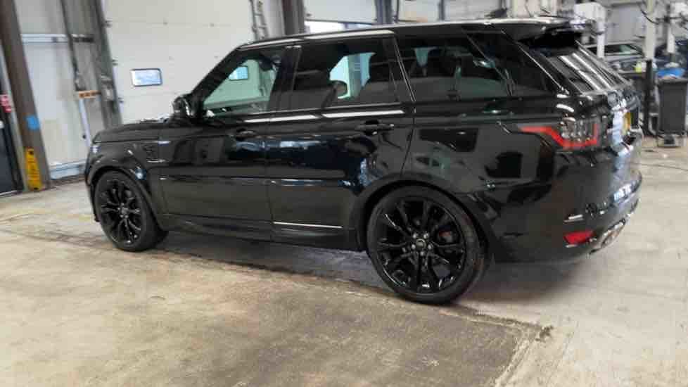 More views of Land Rover Range Rover Sport