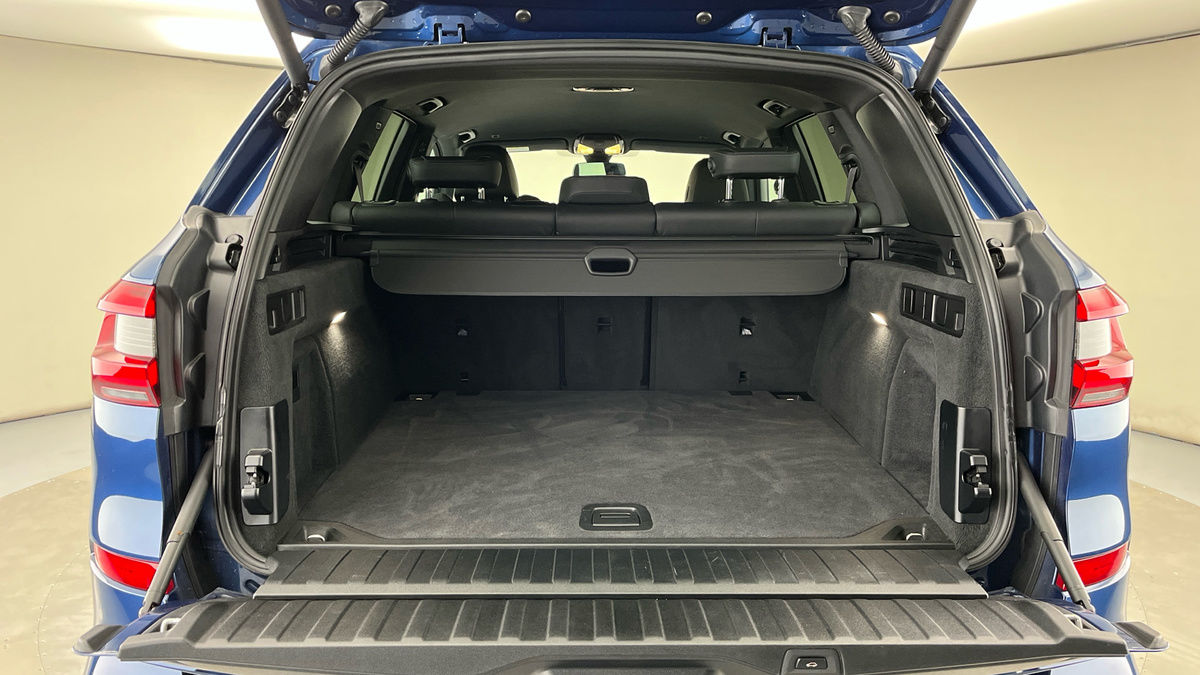 BMW X5 Image 11