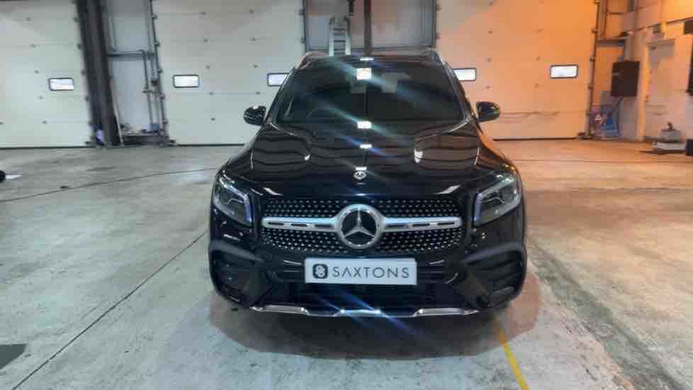 More views of Mercedes-Benz GLB