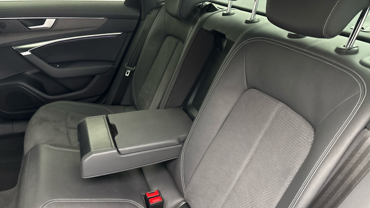 Audi A6 Saloon Image 9