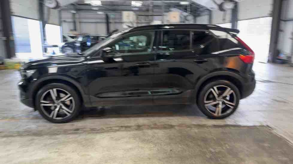 More views of Volvo XC40