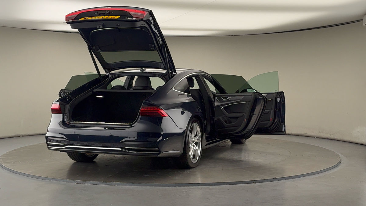 More views of Audi A7