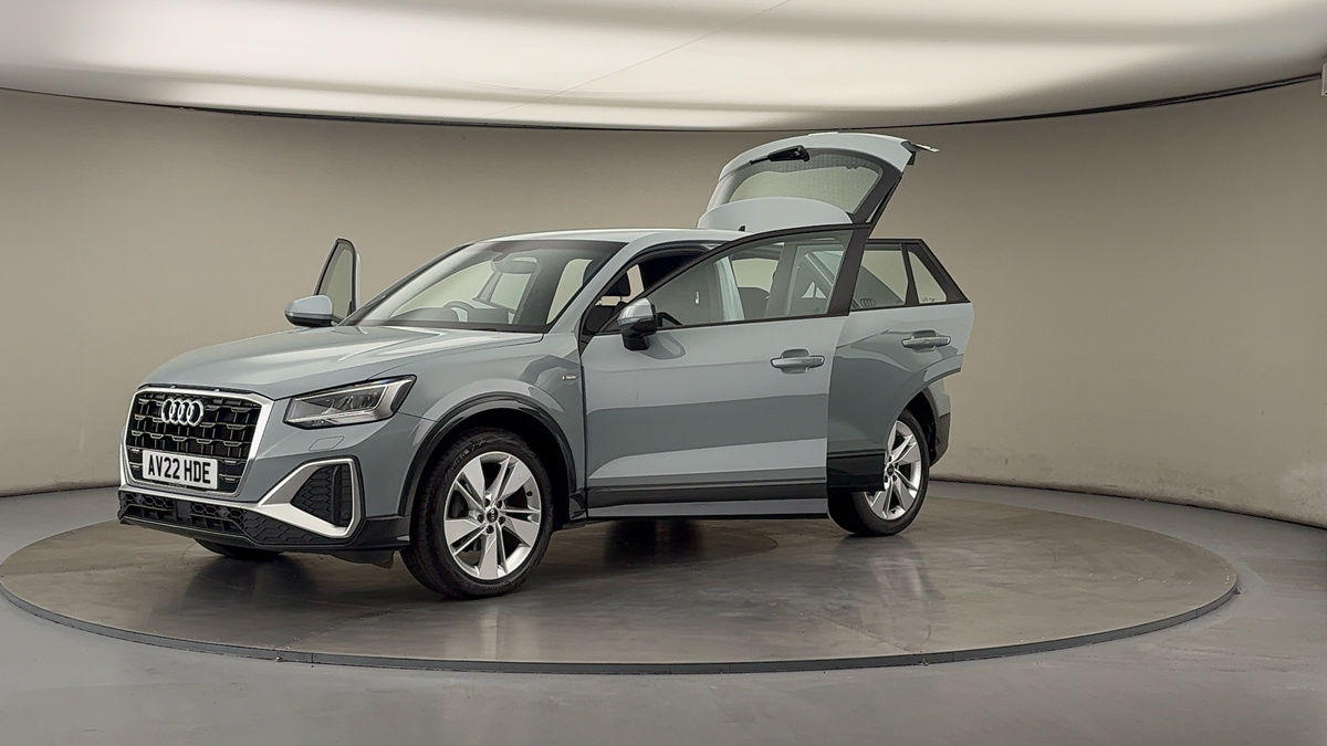 Audi Q2 Image 22