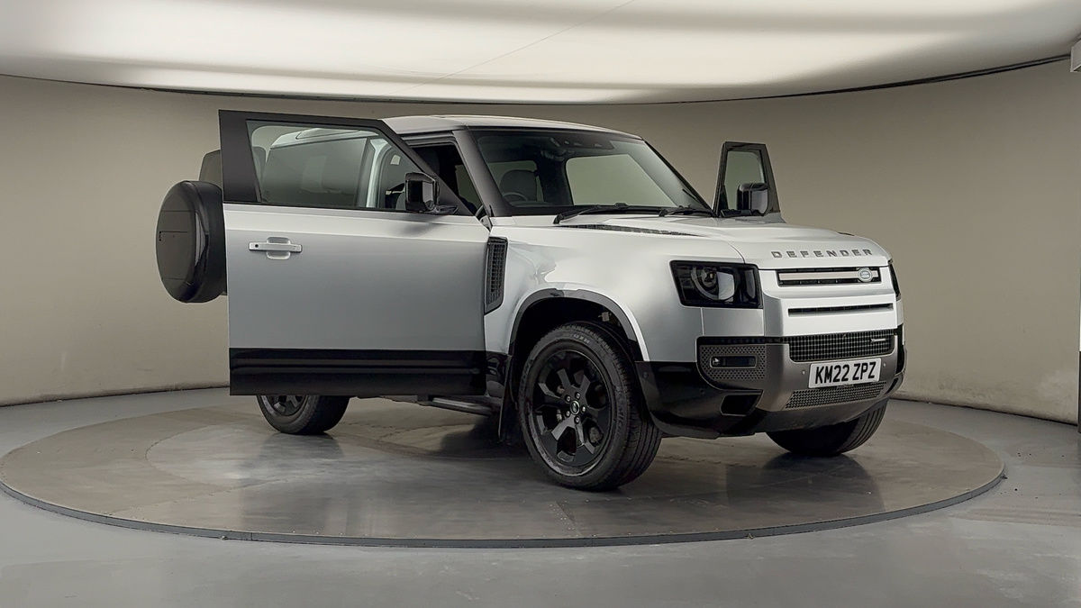 More views of Land Rover Defender 90