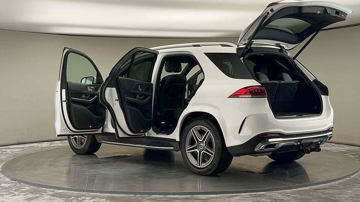 More views of Mercedes-Benz GLE