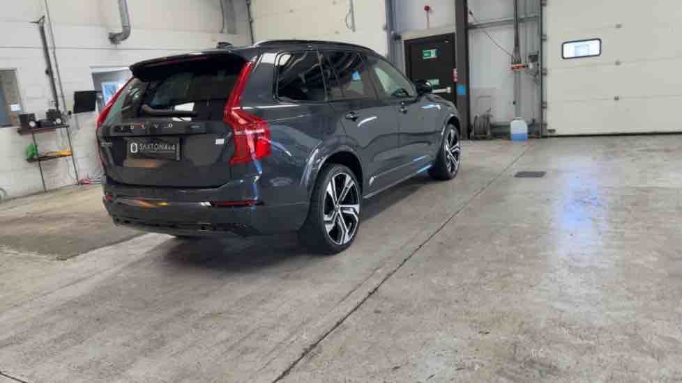 More views of Volvo XC90