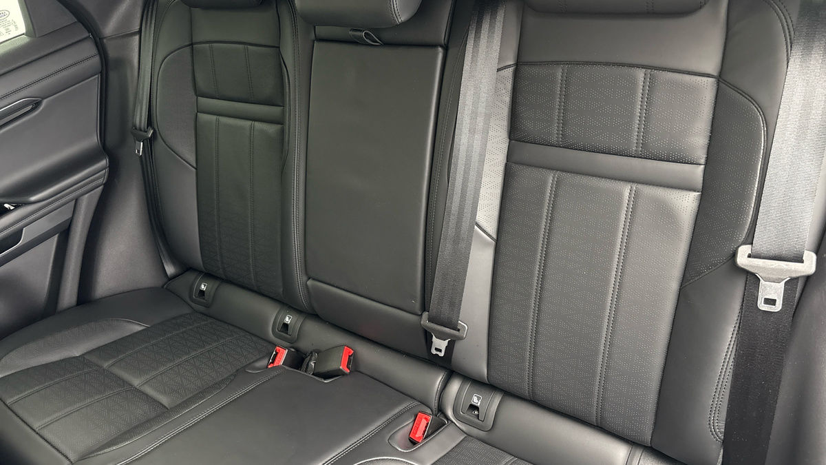 Land Rover Range Rover Evoque Image 8