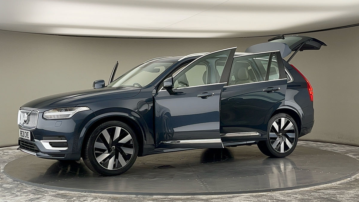 More views of Volvo XC90