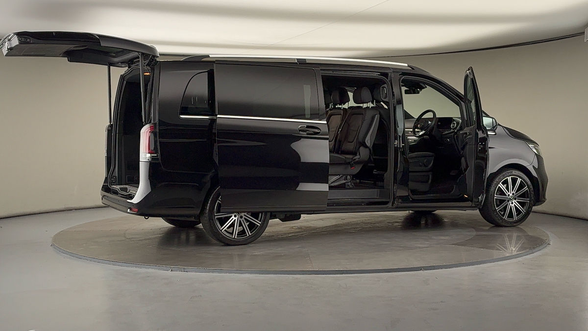 More views of Mercedes-Benz V Class