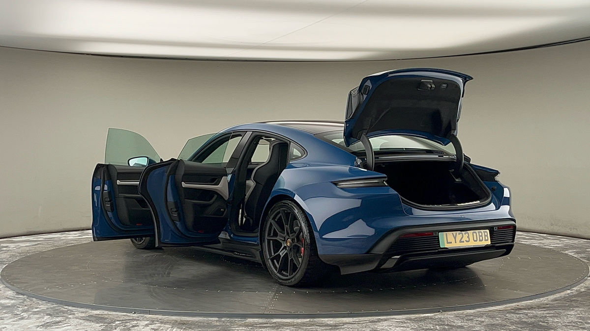 More views of Porsche Taycan