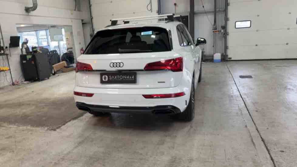 More views of Audi Q5
