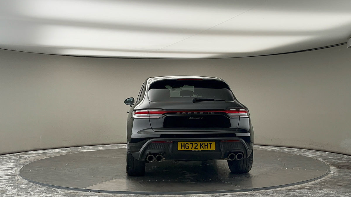 More views of Porsche Macan