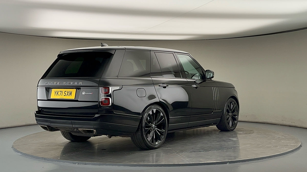 More views of Land Rover Range Rover