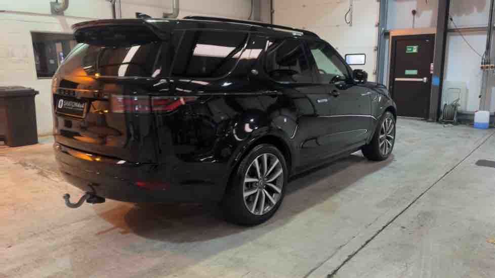 More views of Land Rover Discovery