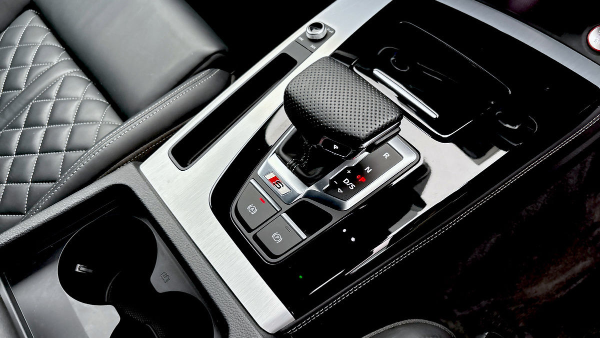 Audi SQ5 Image 6