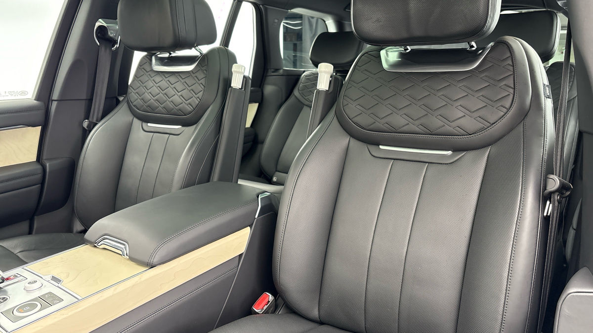 Land Rover Range Rover Image 7