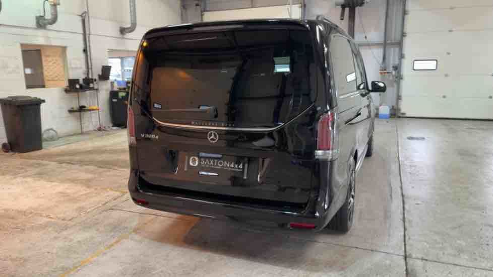 More views of Mercedes-Benz V Class