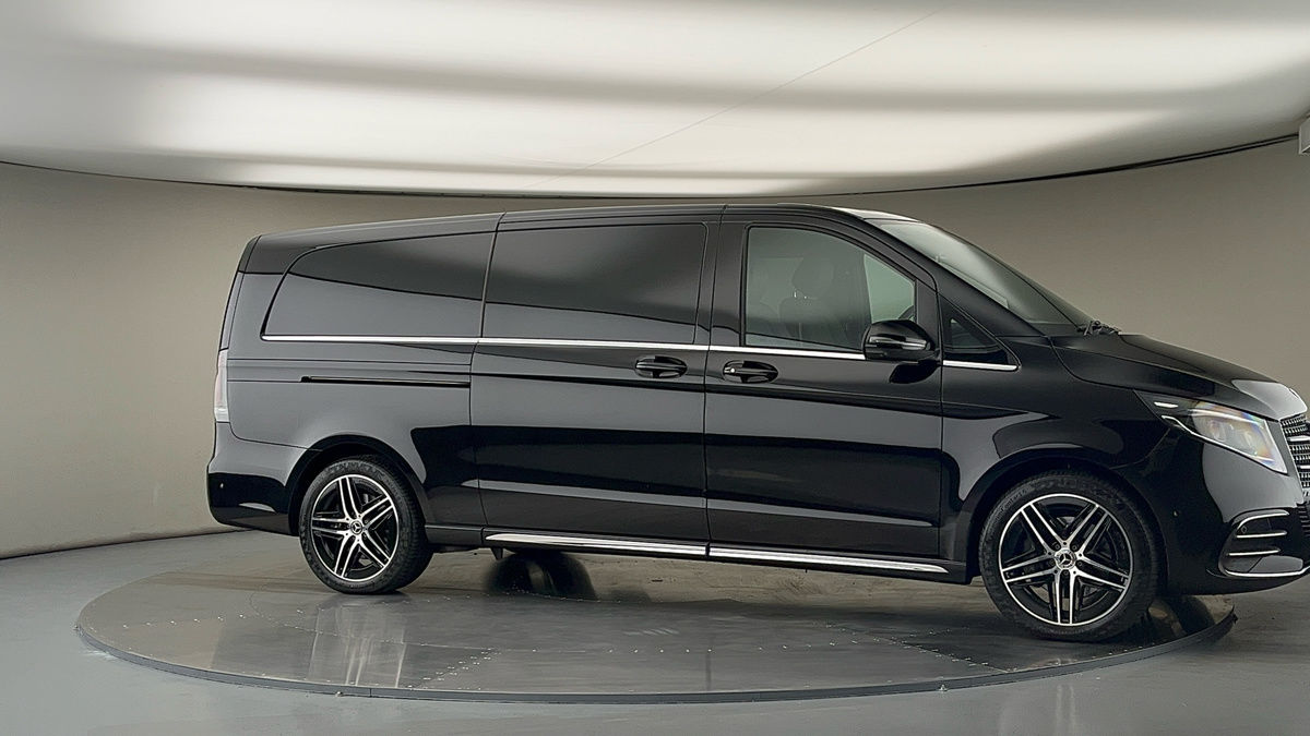 More views of Mercedes-Benz V Class