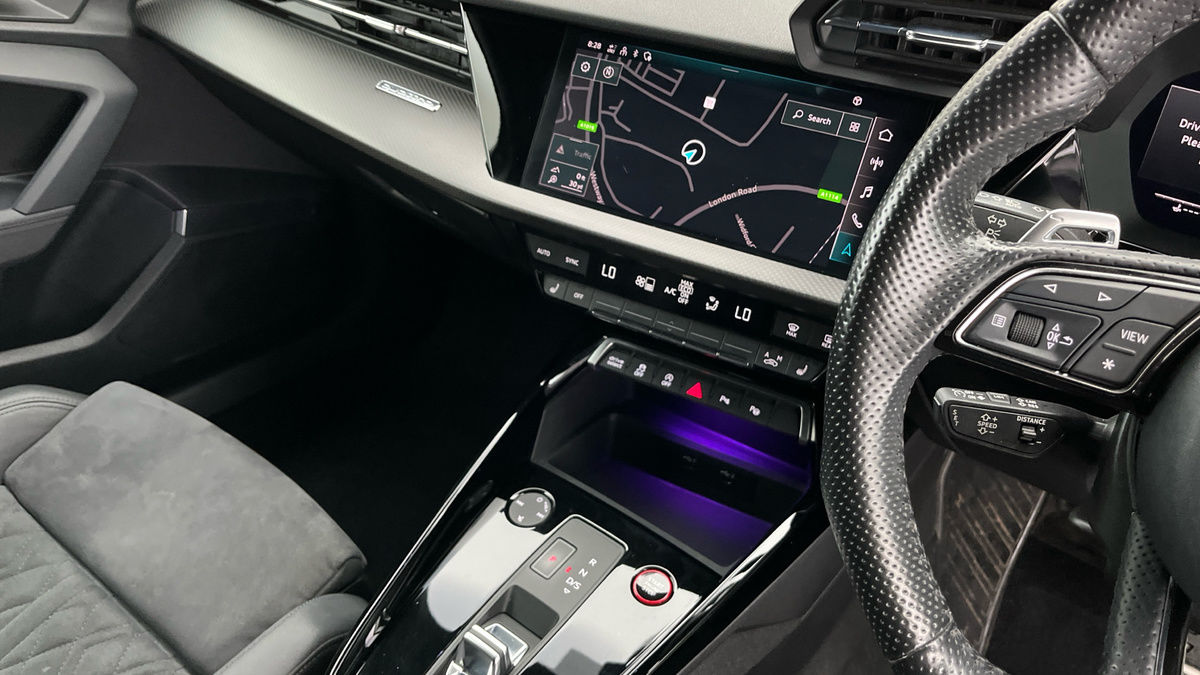 Audi RS3 Image 18