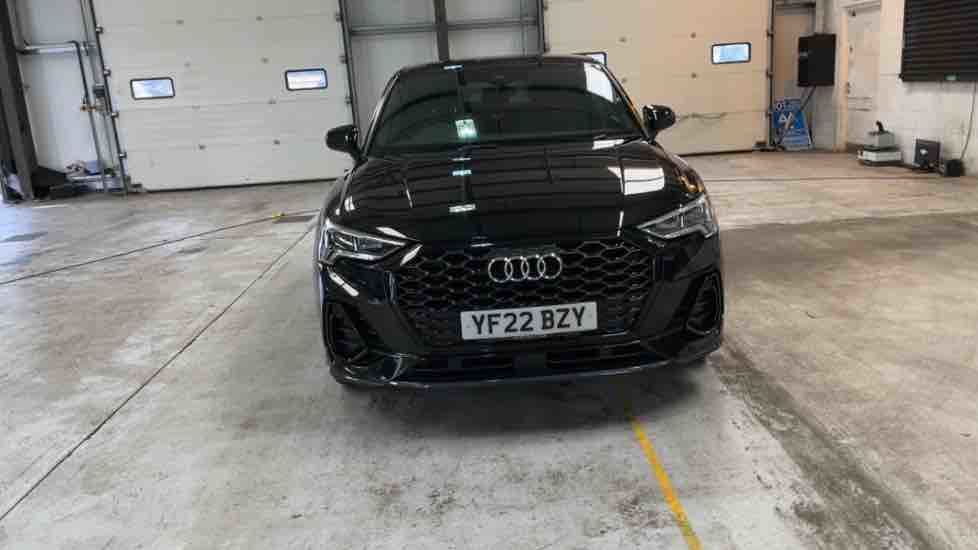 More views of Audi Q3